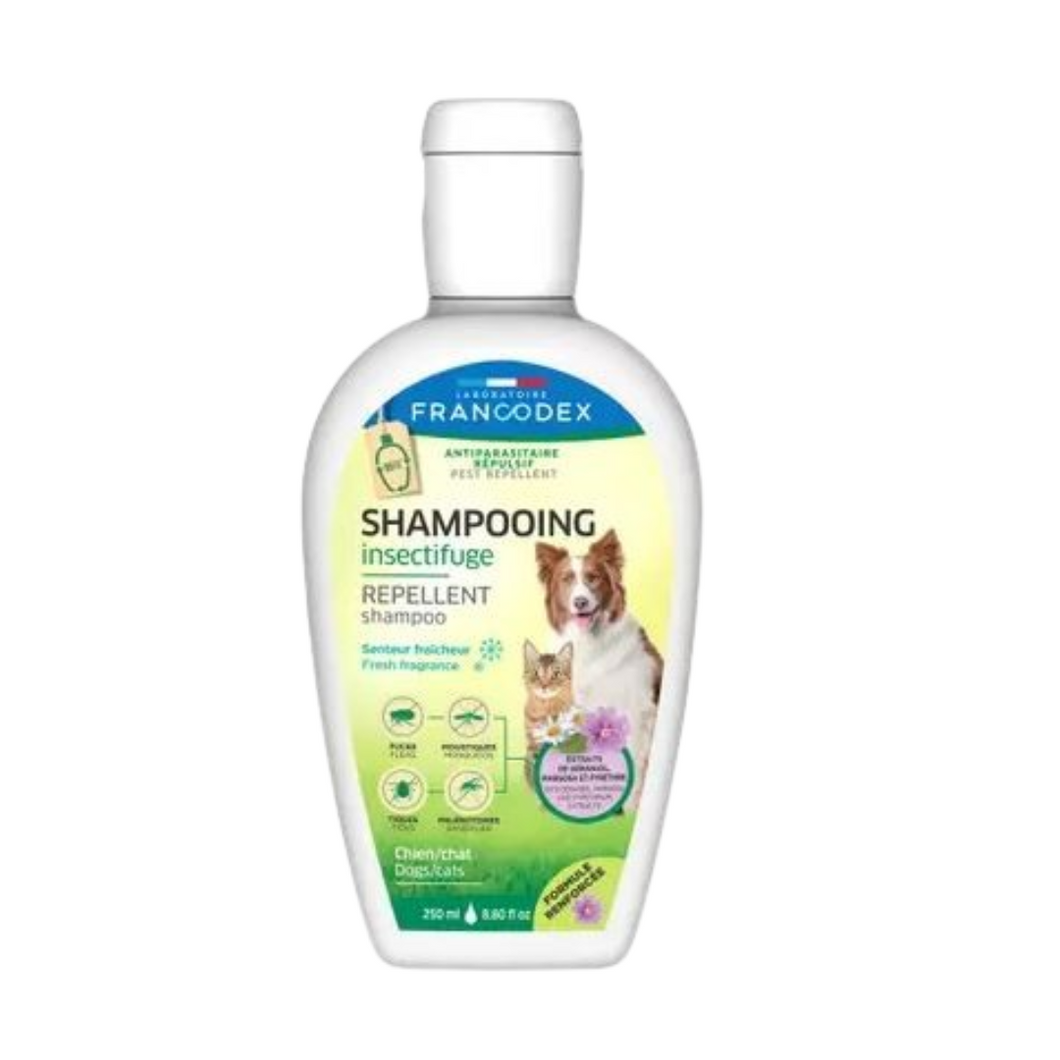 Repellent antiparasitic shampoo with fresh aroma for dogs and cats, 250 ml